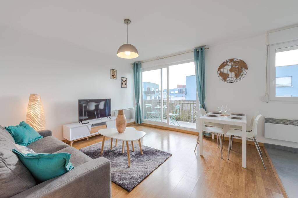Crystal Apartment Disneyland Bmyguest Montévrain Dış mekan fotoğraf
