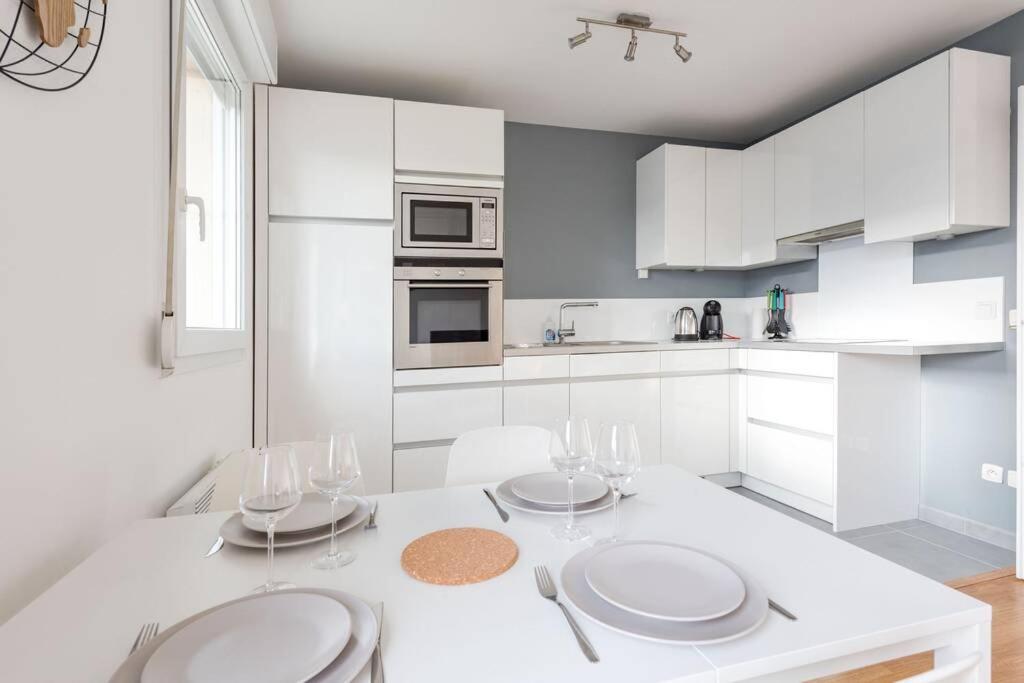 Crystal Apartment Disneyland Bmyguest Montévrain Dış mekan fotoğraf